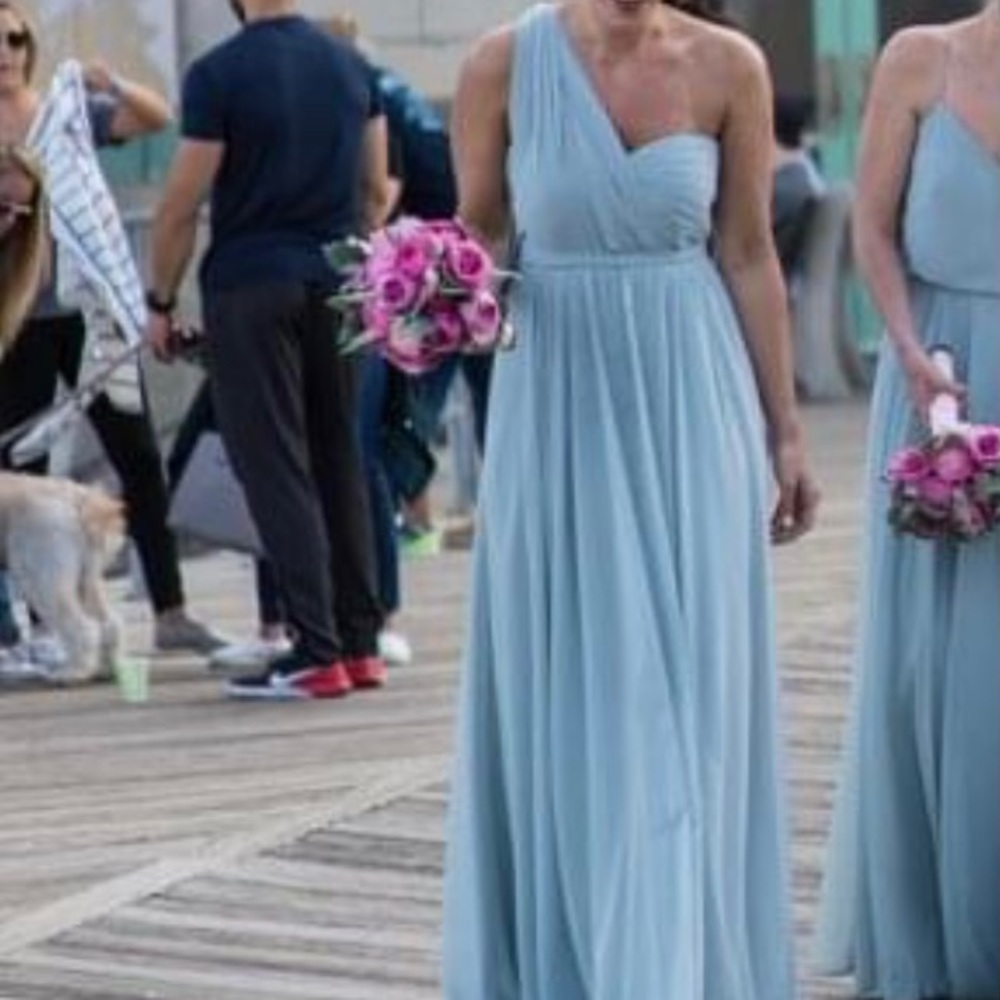 https://www.jennyyoo.com/products/bridesmaid-dress/mira?color=MRM&type=mto - Picture 2 of 5